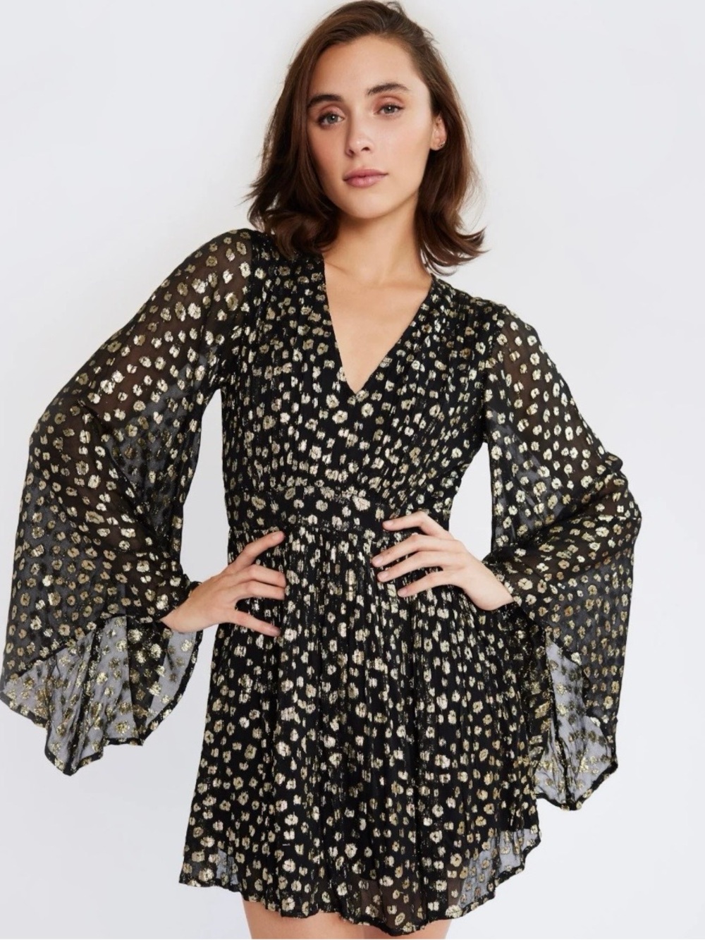 MILLE Goldie Dress in Gold Dust Black Metallic Chiffon Mini V-Neck M